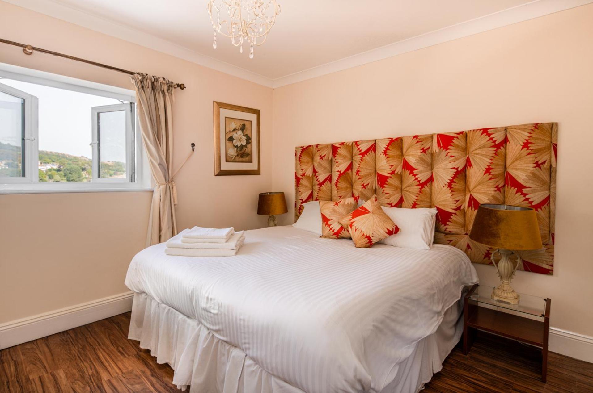 Westwood Guest House Lyme Regis Bagian luar foto