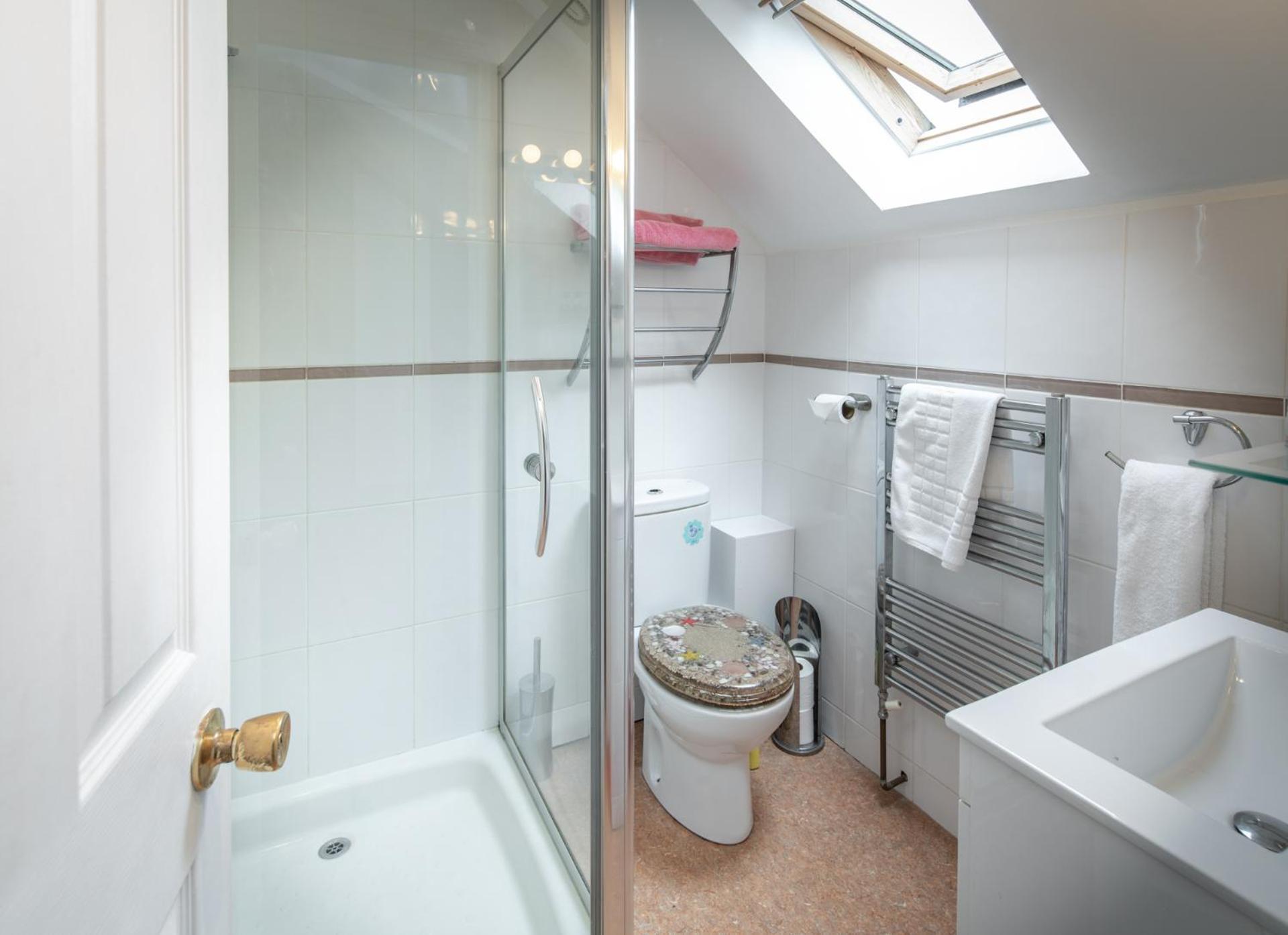 Westwood Guest House Lyme Regis Bagian luar foto
