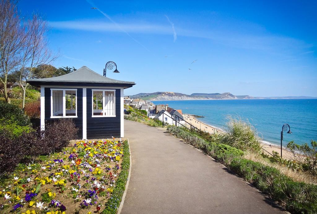 Westwood Guest House Lyme Regis Bagian luar foto