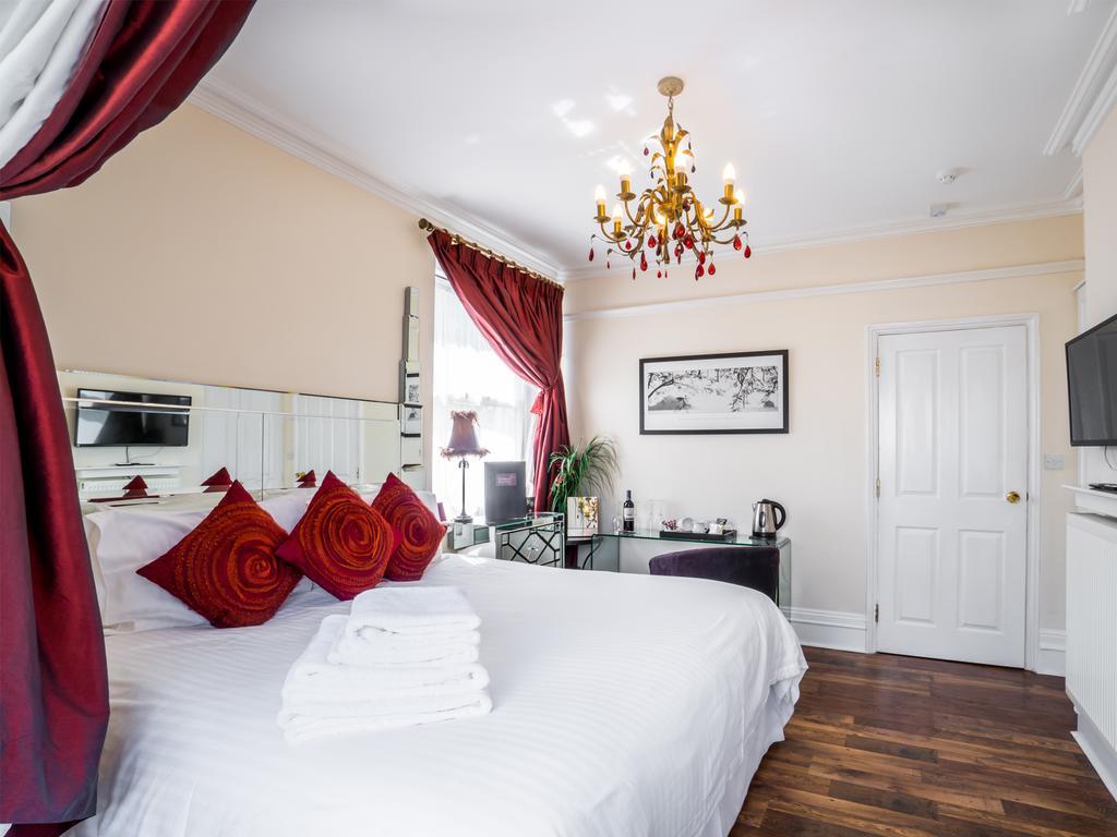 Westwood Guest House Lyme Regis Bagian luar foto